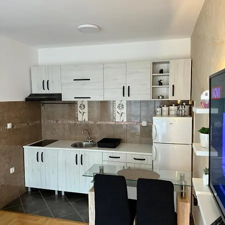 Apartment Stan Na Dan La Familia Vrbas