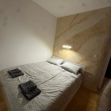 Stan Na Dan La Familia Vrbas